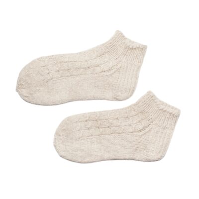 Koeravillaga lühikese säärega sokid