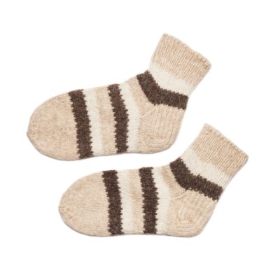 Koeravillaga kolmevärvilised naiste sokid